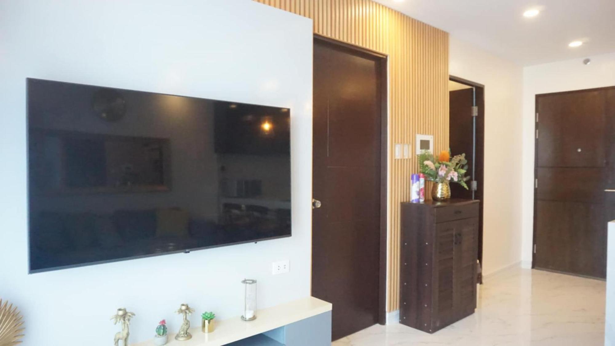 Deluxe Condo 2 Bedroom, 7Th Floor Room Bc In One Madison Tower 3, Megaworld Boulevard, Mandurriao Iloilo City, Philippines מראה חיצוני תמונה